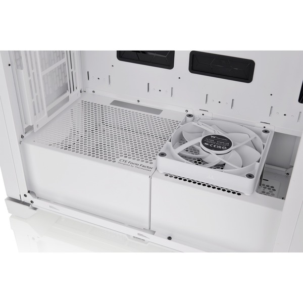 Thermaltake CTE T500 TG ARGB Snow – CA-1X8-00F6WN-01 - Image 13