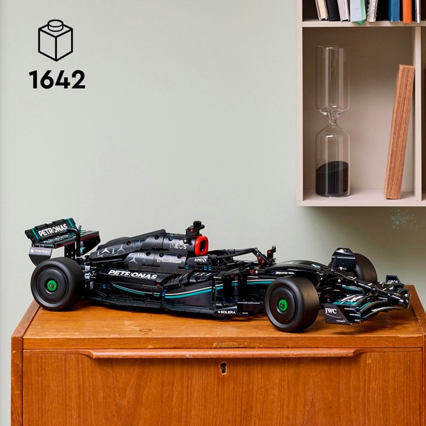 LEGO Technic 42171 Mercedes-AMG F1 W14 E Performance – 42171 - Image 3